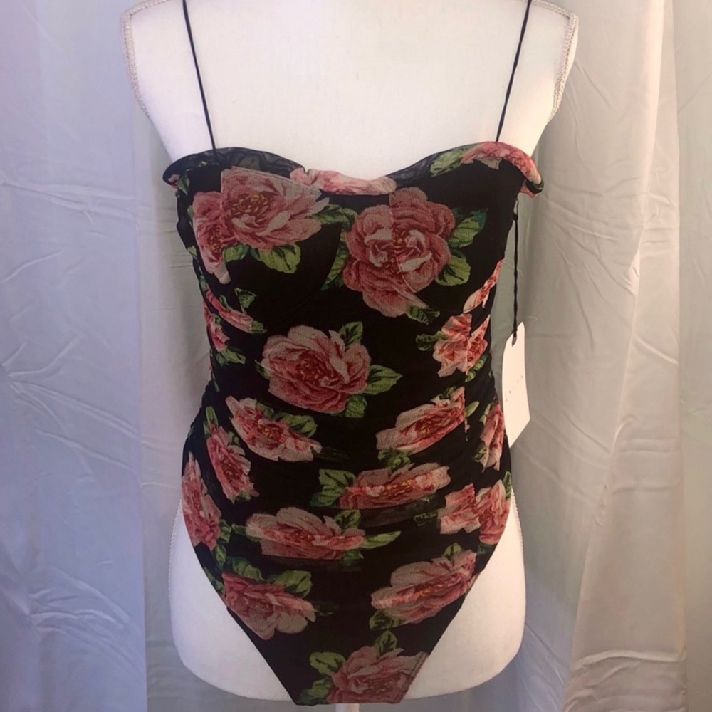 Leith Sweetheart Neck Floral Black Mesh Bodysuit